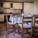 Niriides Villa