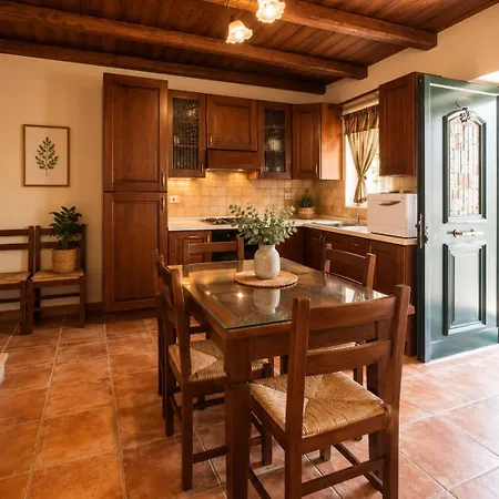 Villa Niriides *