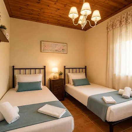 Niriides Villa *