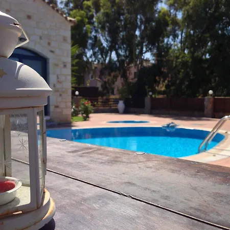 Niriides Luxury Villa Hersonissos (Crete)