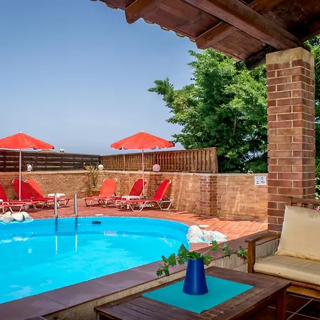 Villa Niriides Luxury *