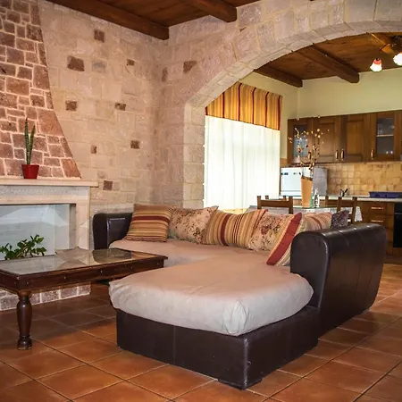 Niriides Luxury Villa Chersonissos